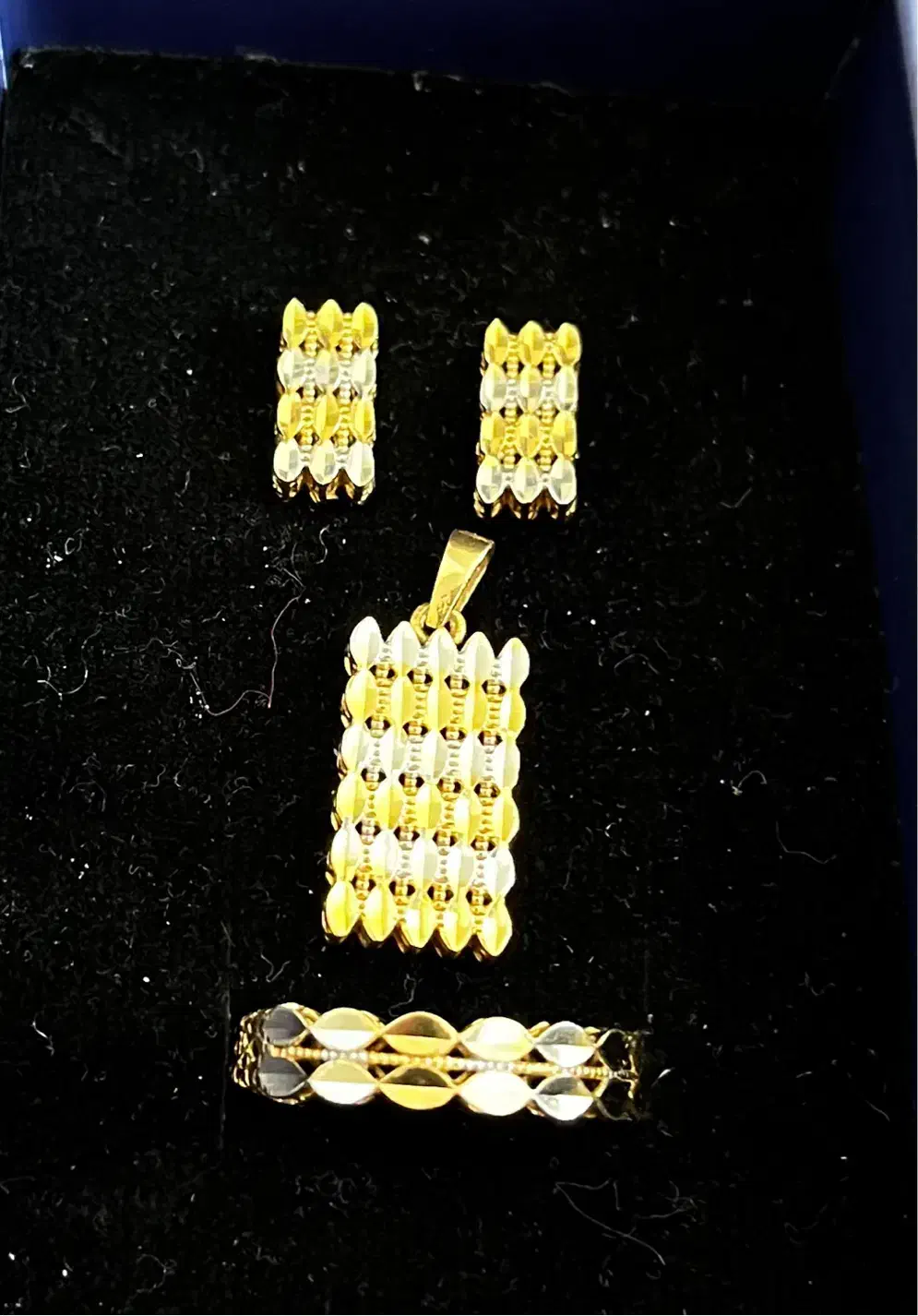 فروش فوری نیم ست|جواهرات|بندرعباس, |دیوار