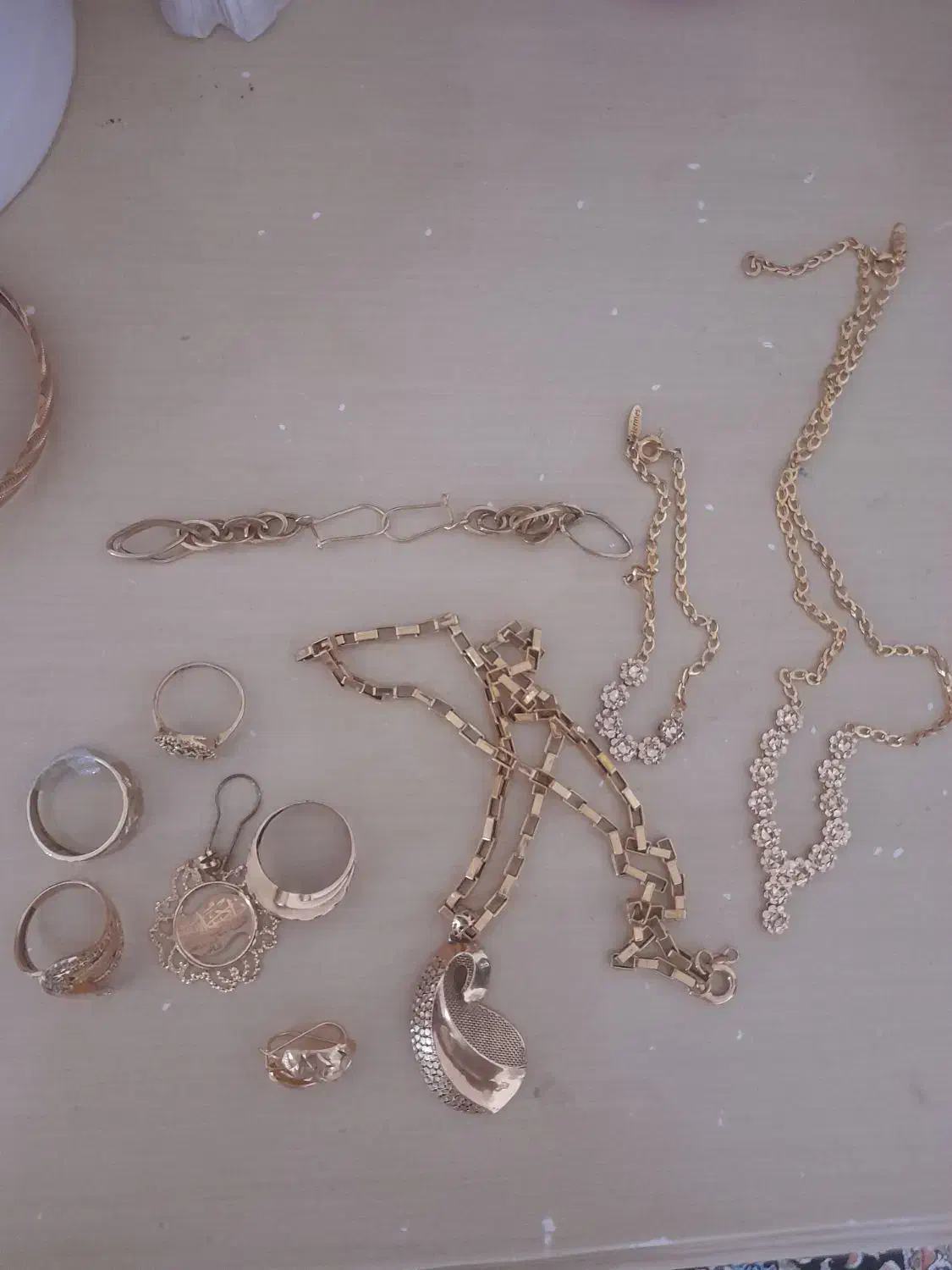 طلا|جواهرات|مشهد, فدک|دیوار