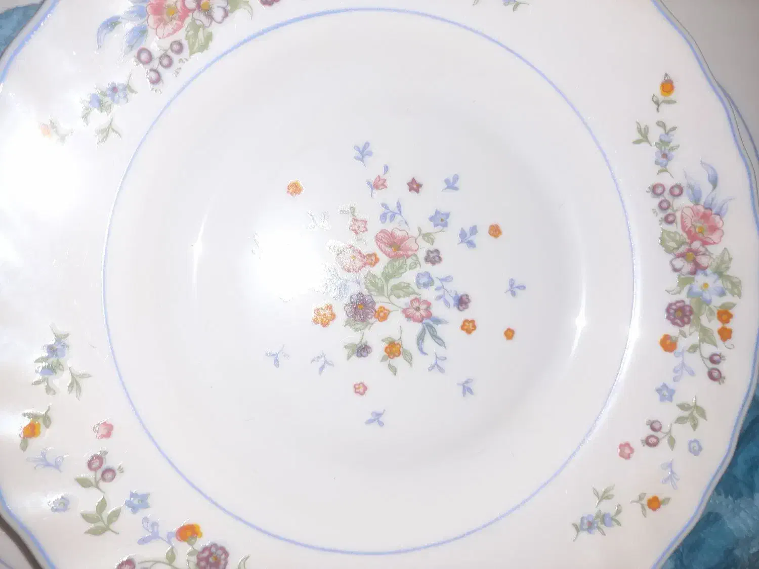 ست بشقاب و دیس قدیمی لومینارک اصل فرانسه|ظروف سرو و پذیرایی|آمل, |دیوار