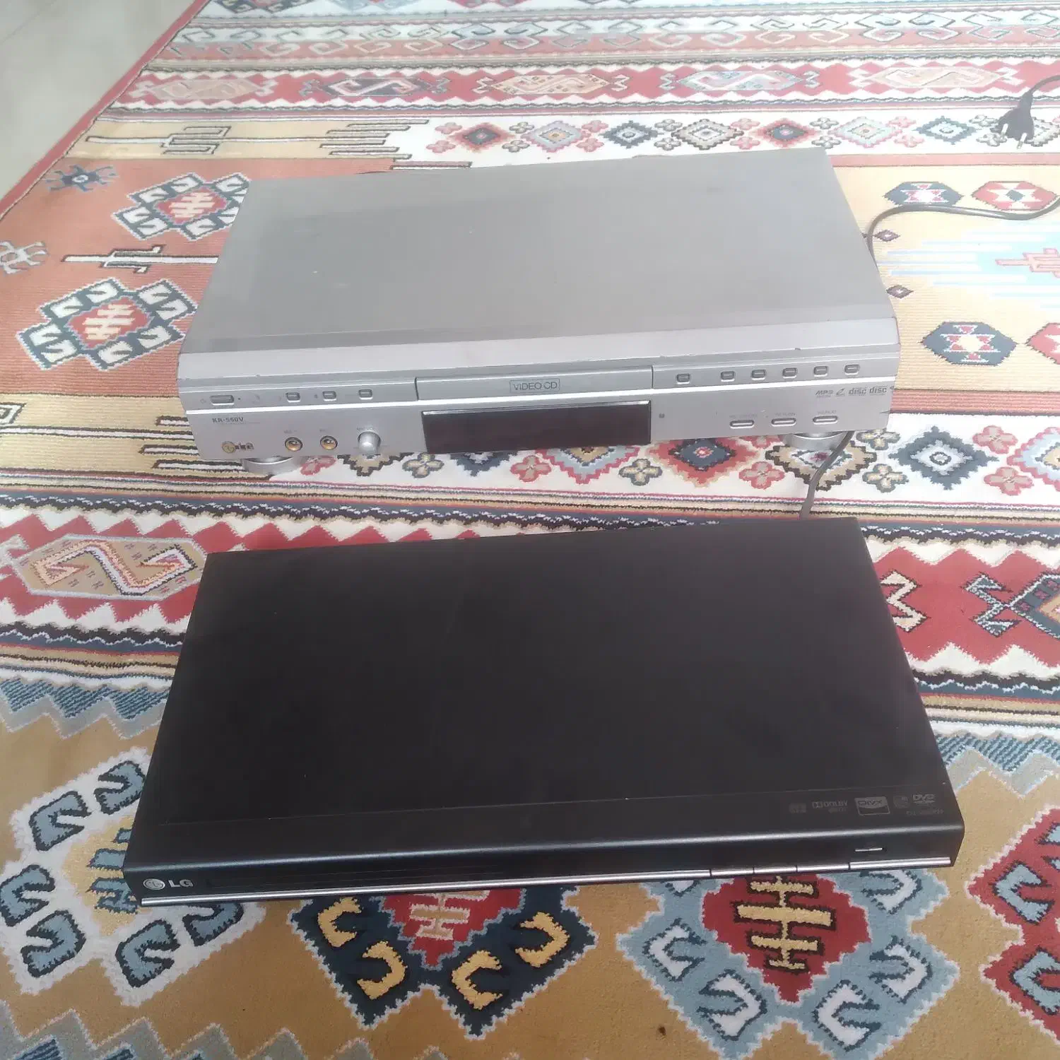 یه ویدعو قدیمی کاملا سالم|پخشکننده DVD و ویدیو|گرگان, |دیوار