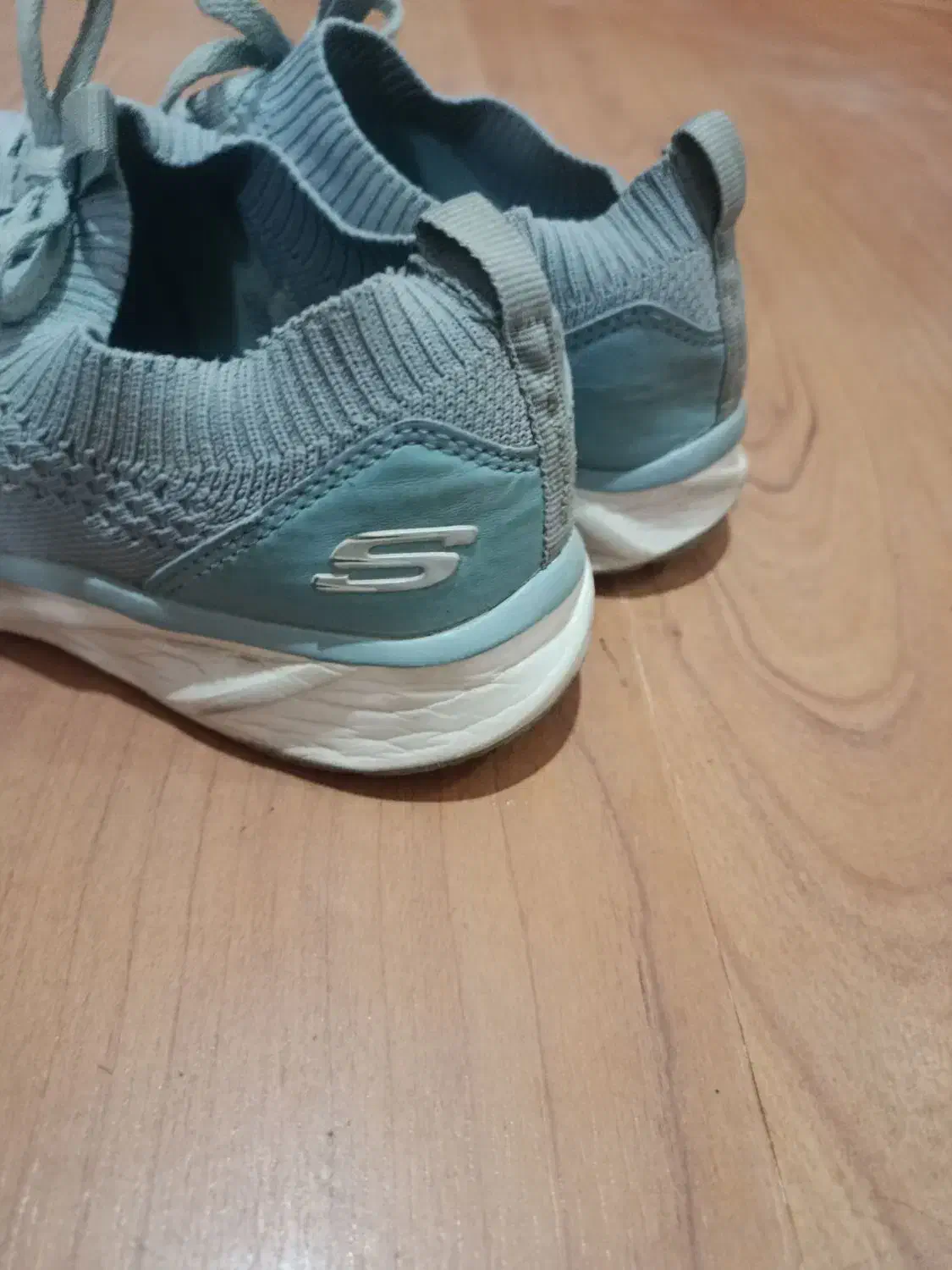 کفش خارجی نو سایز ۳۷ زنانه بفروش می رسد|کیف، کفش، کمربند|شاهین‌شهر, پارک بانک استان|دیوار