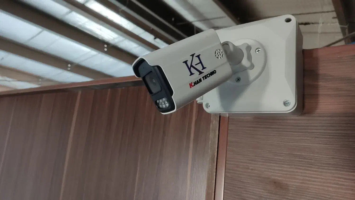 دوربین مداربسته،دزدگیراماکن(تشخیص چهره،تاییداماکن)|دوربین مداربسته|شیراز, لاله|دیوار