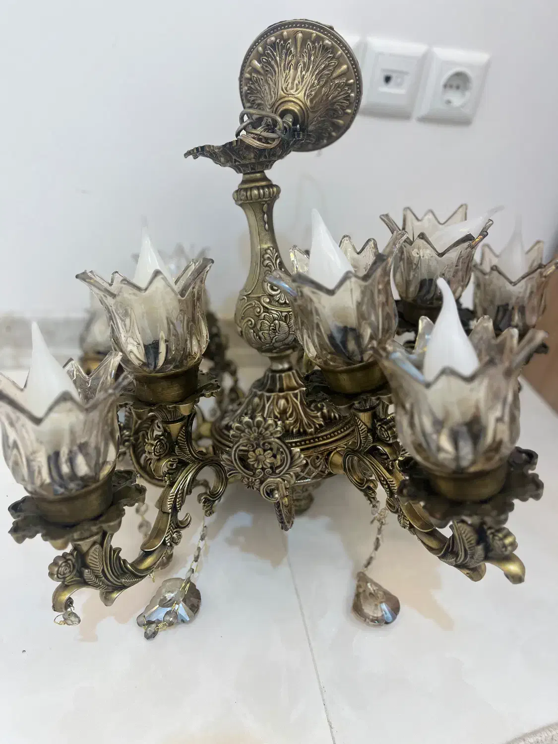 لوستر|لوستر و چراغ آویز|نیشابور, دارایی|دیوار