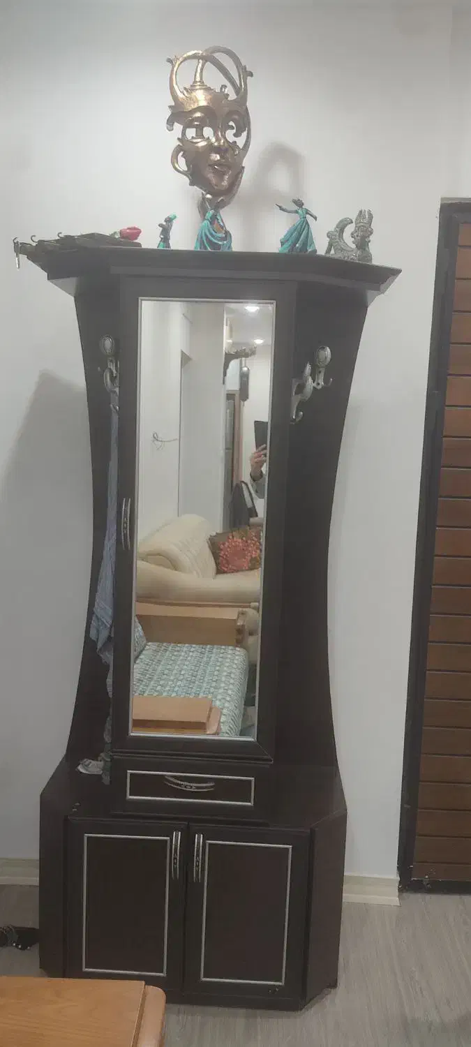 کمد|جاکفشی، کمد، دراور|رشت, دیانتی|دیوار