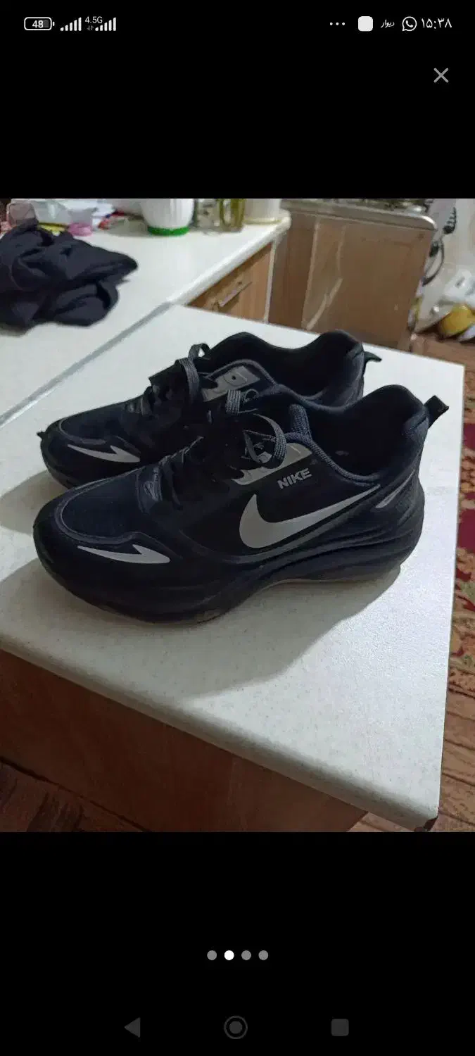 کتونی مردانه|کیف، کفش، کمربند|هشتگرد, شهرک گلها|دیوار