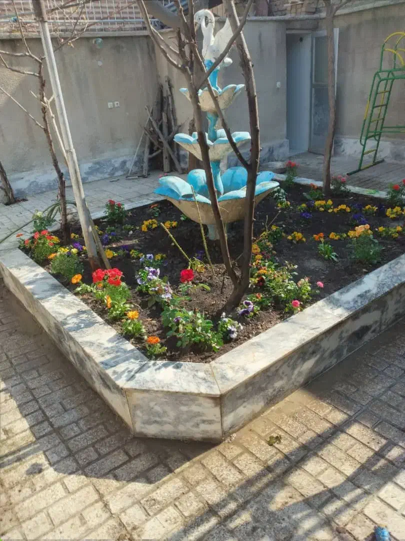 باغبانی و هرس کاری وکاشت ، سمپاشی در سراسر تهران|خدمات باغبانی و درختکاری|تهران, سید خندان (جلفا)|دیوار