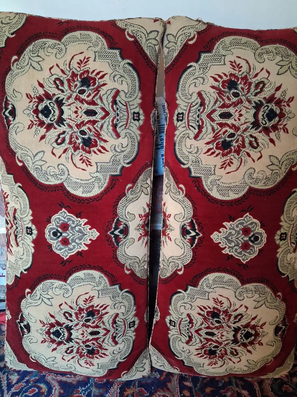 ی جفت پشتی سالم|پشتی|اراک, |دیوار