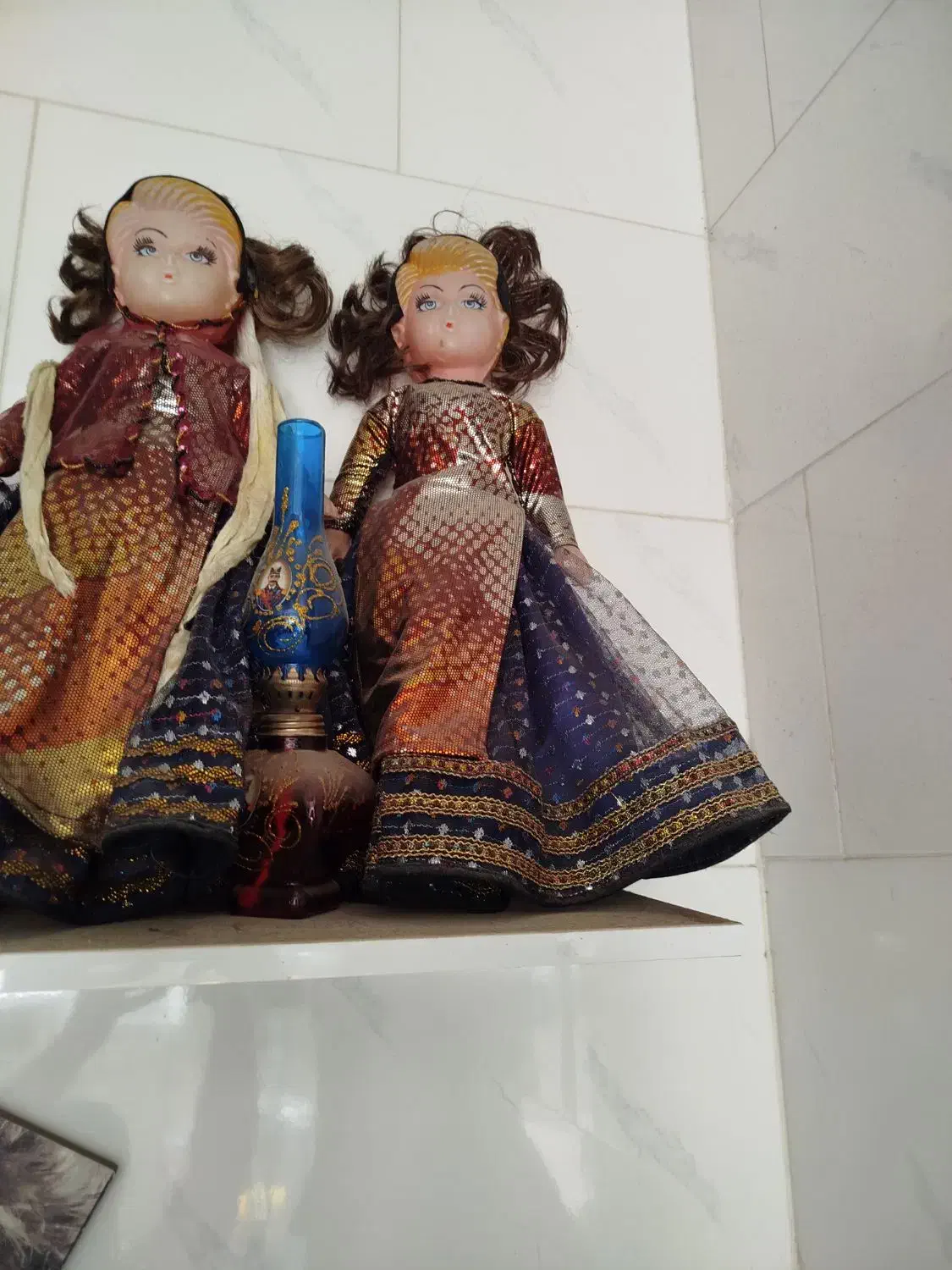 عروسک|اسباب‌‌بازی|شیراز, کوشک میدان|دیوار