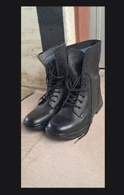 پوتین ارک طبی سایز ۴۳|کیف، کفش، کمربند|رشت, پسیخان|دیوار