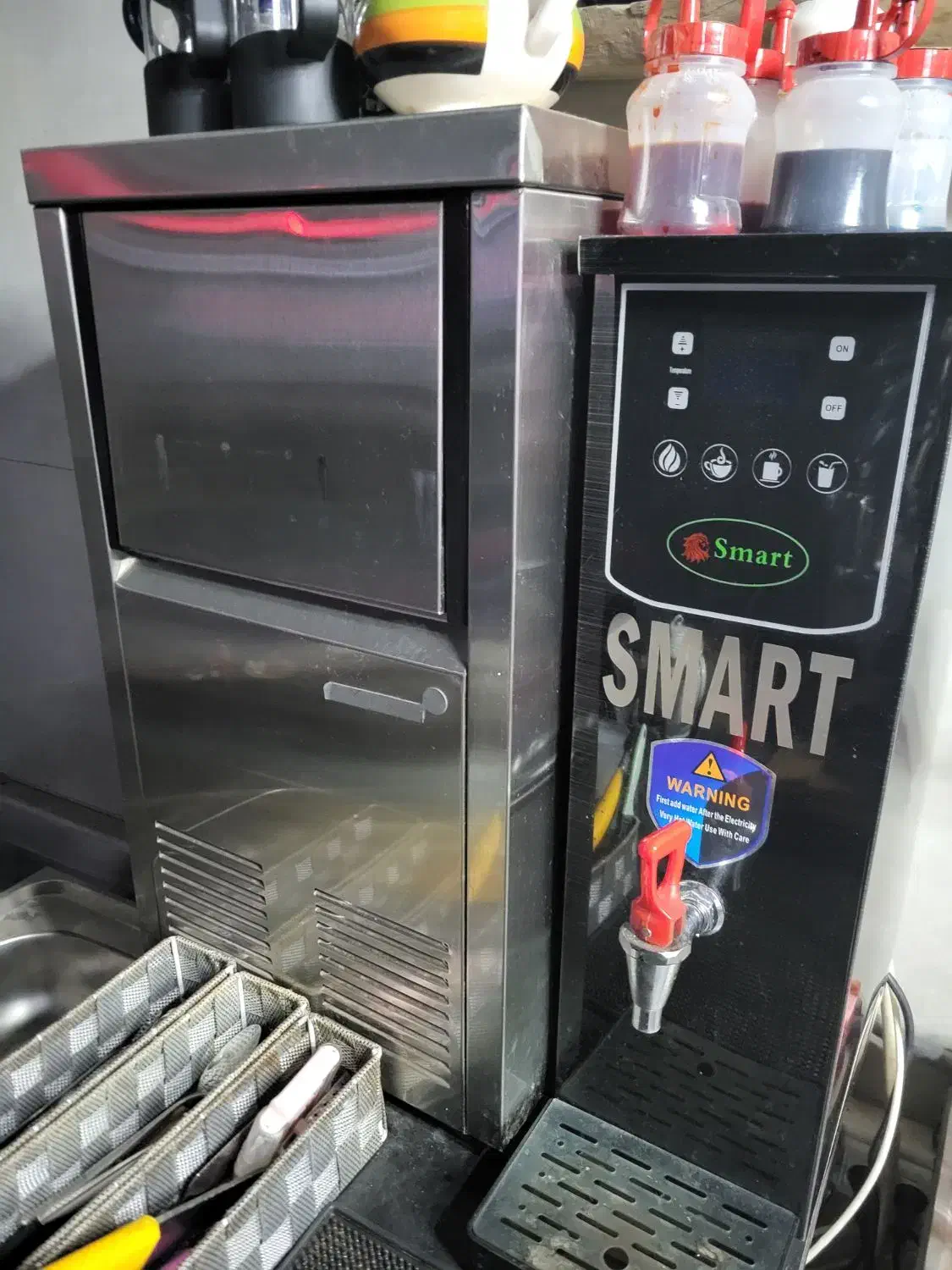 بویلر ۱۰ لیتریاسمارت|سماور، چای‌ساز، قهوه‌ساز|کرج, ساماندهی|دیوار