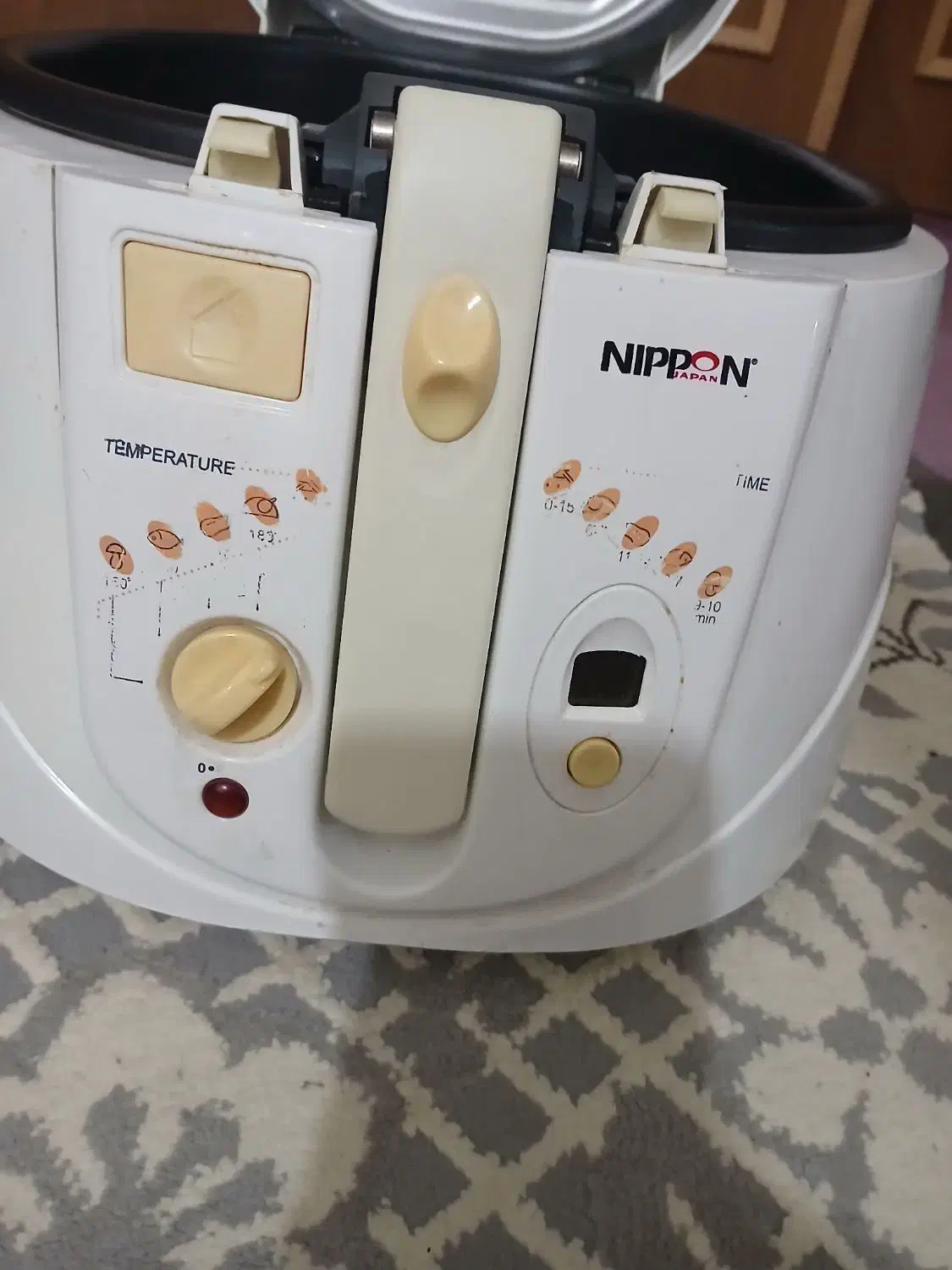 سرخ کن|ظروف پختوپز|کرمانشاه, |دیوار