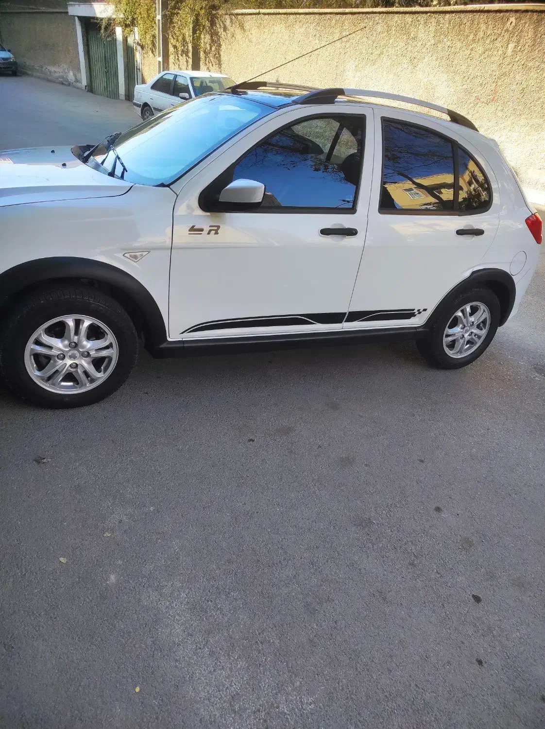 خریدار دنا معاوضه با کوییک 1400|خودرو سواری و وانت|اصفهان, بهارستان|دیوار