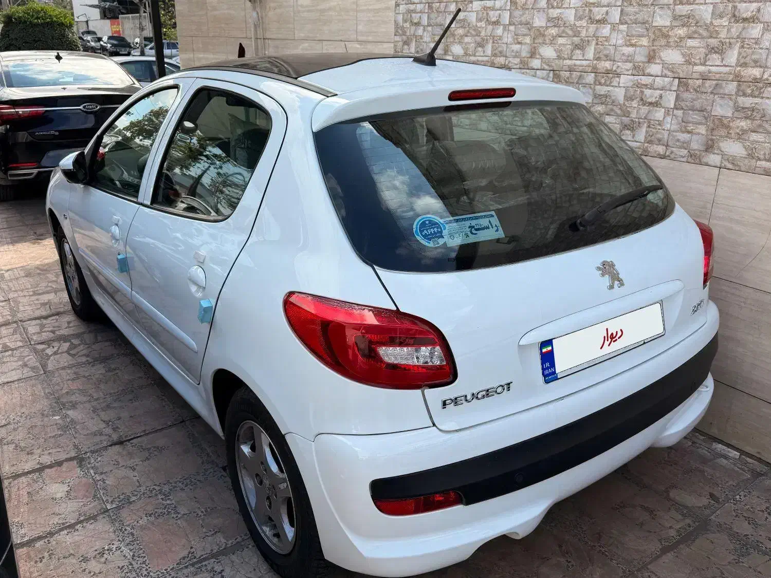 207 پانا 1403 ارتقا|خودرو سواری و وانت|رشت, نیروی دریایی|دیوار