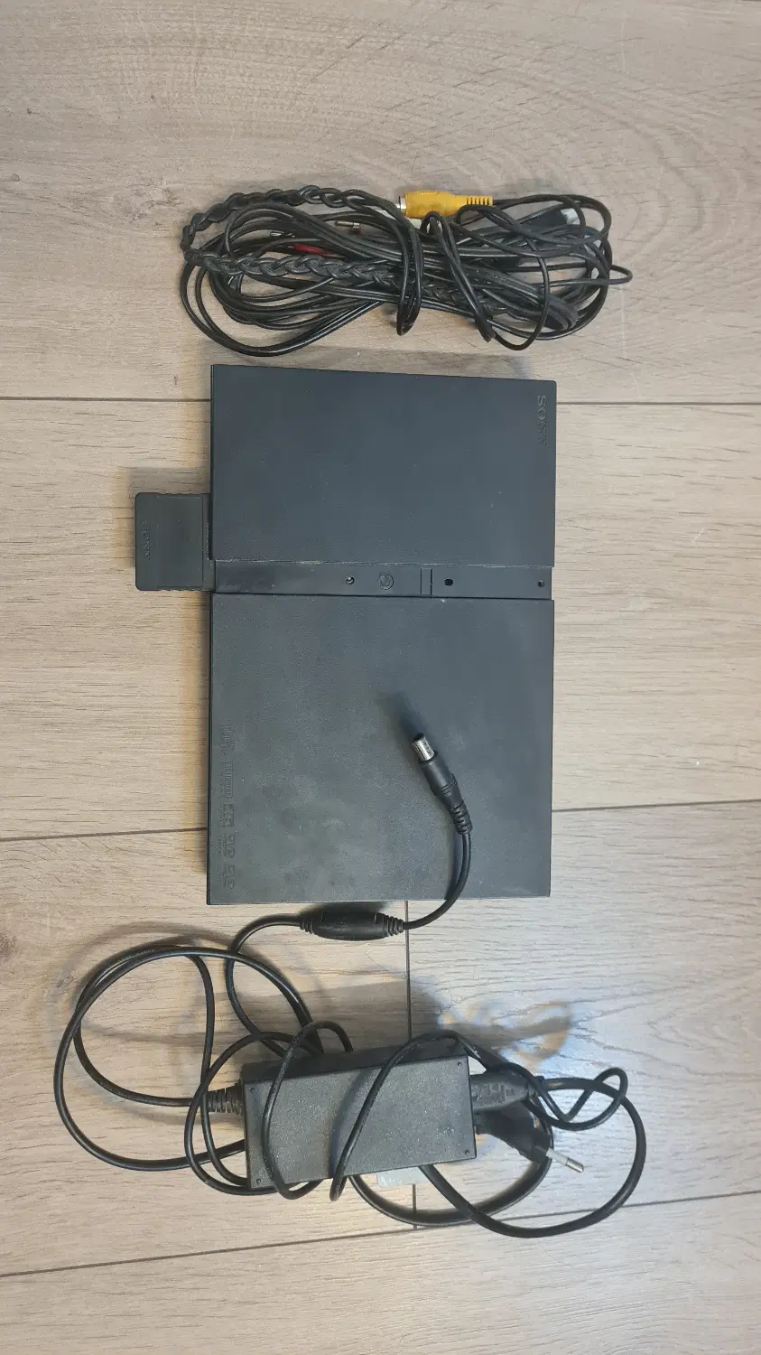 PS2 پلی استیشن (فروش فوری) توافقی|کنسول، بازی ویدئویی و آنلاین|شیراز, آبیاری|دیوار