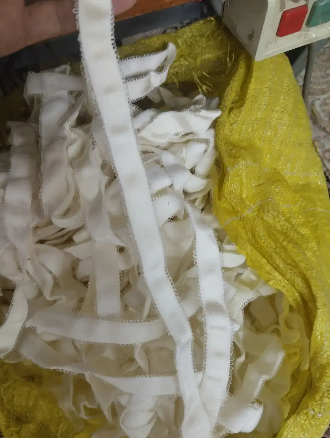 کش سوتین زیرزیرزیر قیمت بازار|لباس|ورامین, ورامین|دیوار