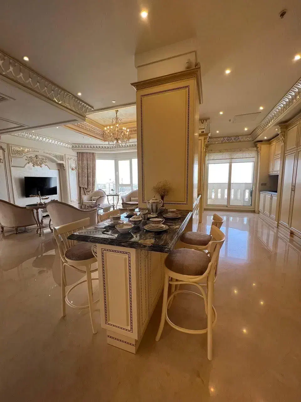 345متر/مجلل/4خواب/30مترتراس/3پارکینگ|اجارهٔ آپارتمان|کرج, عظیمیه|دیوار