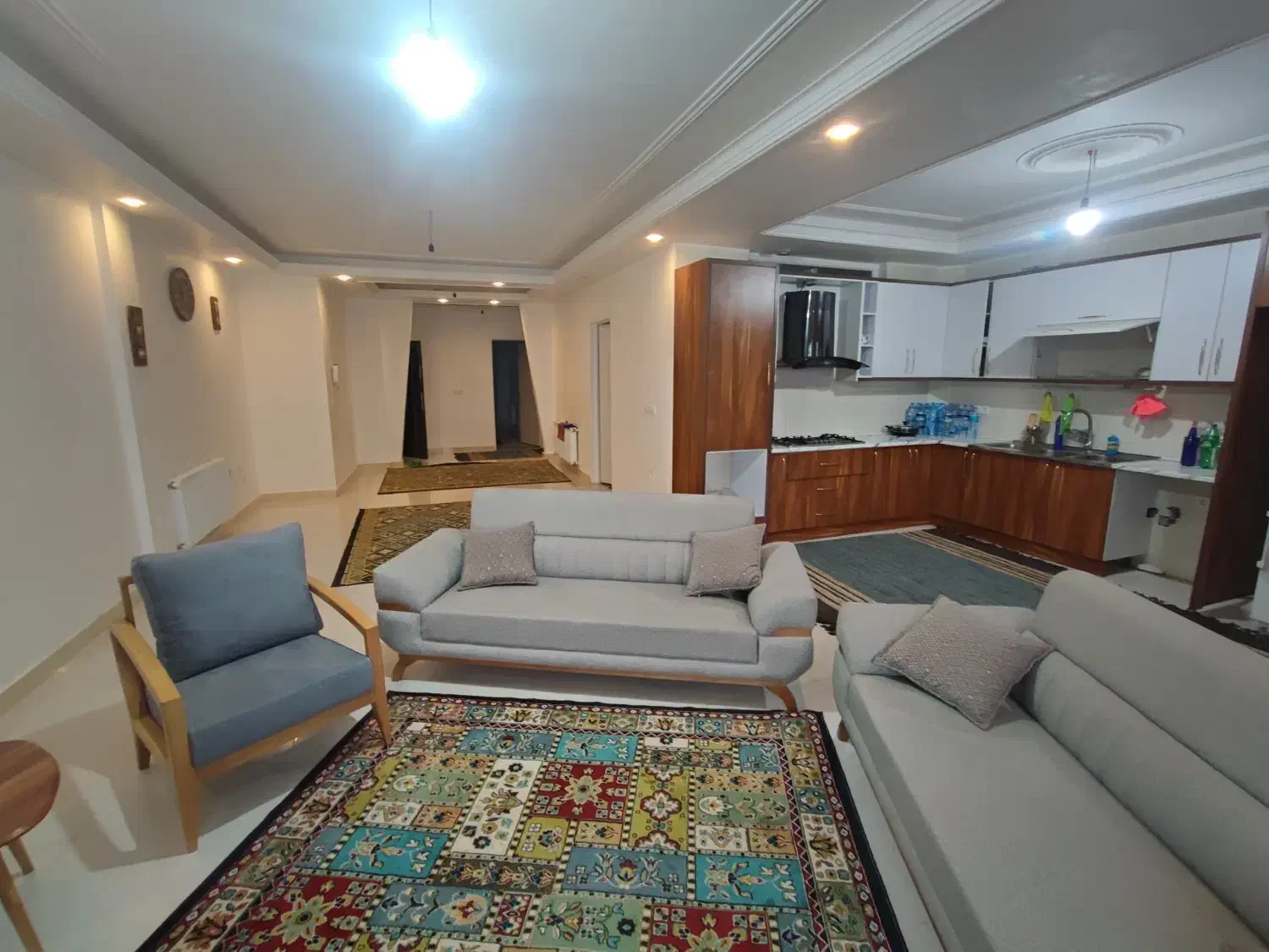 اجاره واحد۱۳۰متر ۳خواب|اجارهٔ آپارتمان|تنکابن, |دیوار