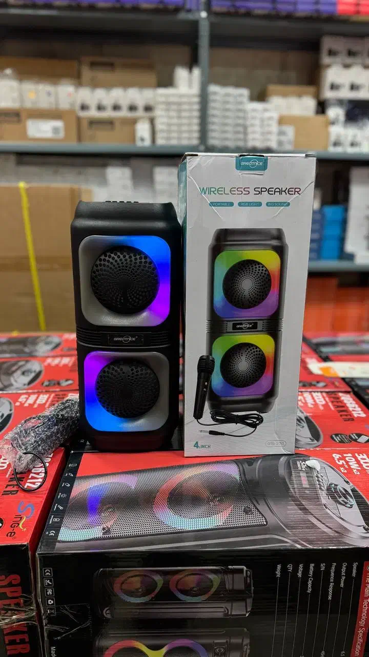 اسپیکر 2133و2132به همراه میکروفون باند|پخش‌کننده همراه|باقرشهر, |دیوار