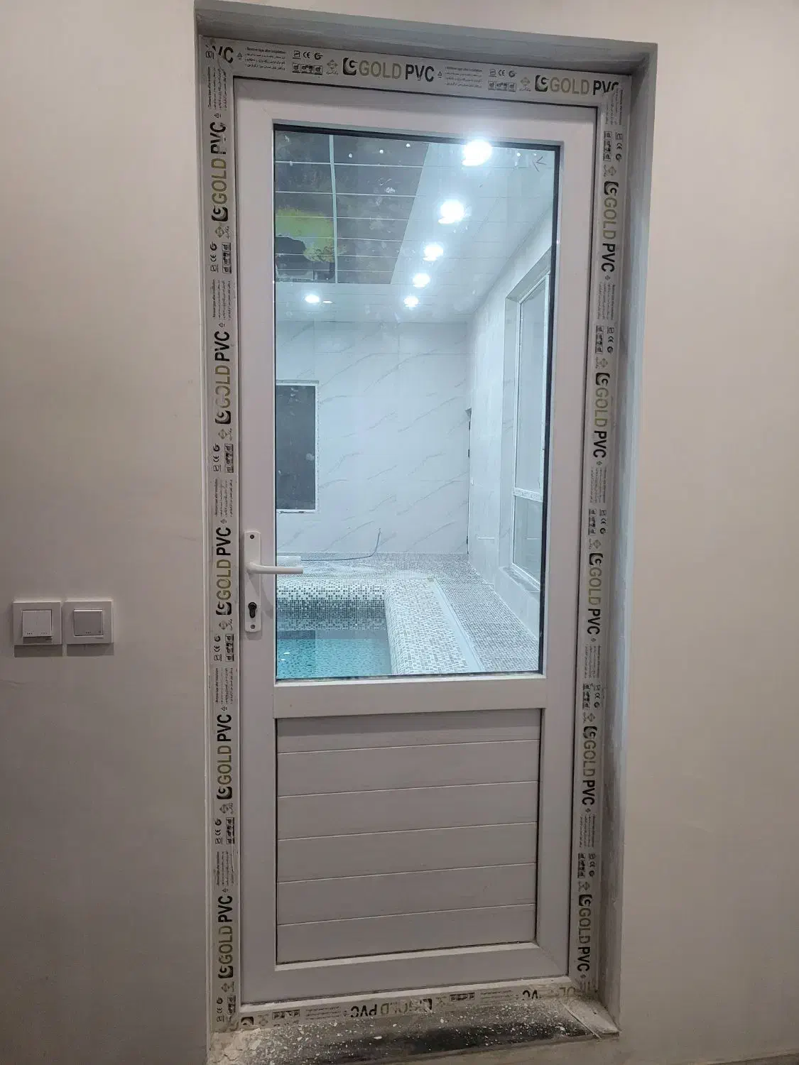 پنجره دوجداره upvc، تعویض درب و پنجره‌های قدیمی|خدمات پیشه و مهارت|فردیس, فردیس|دیوار