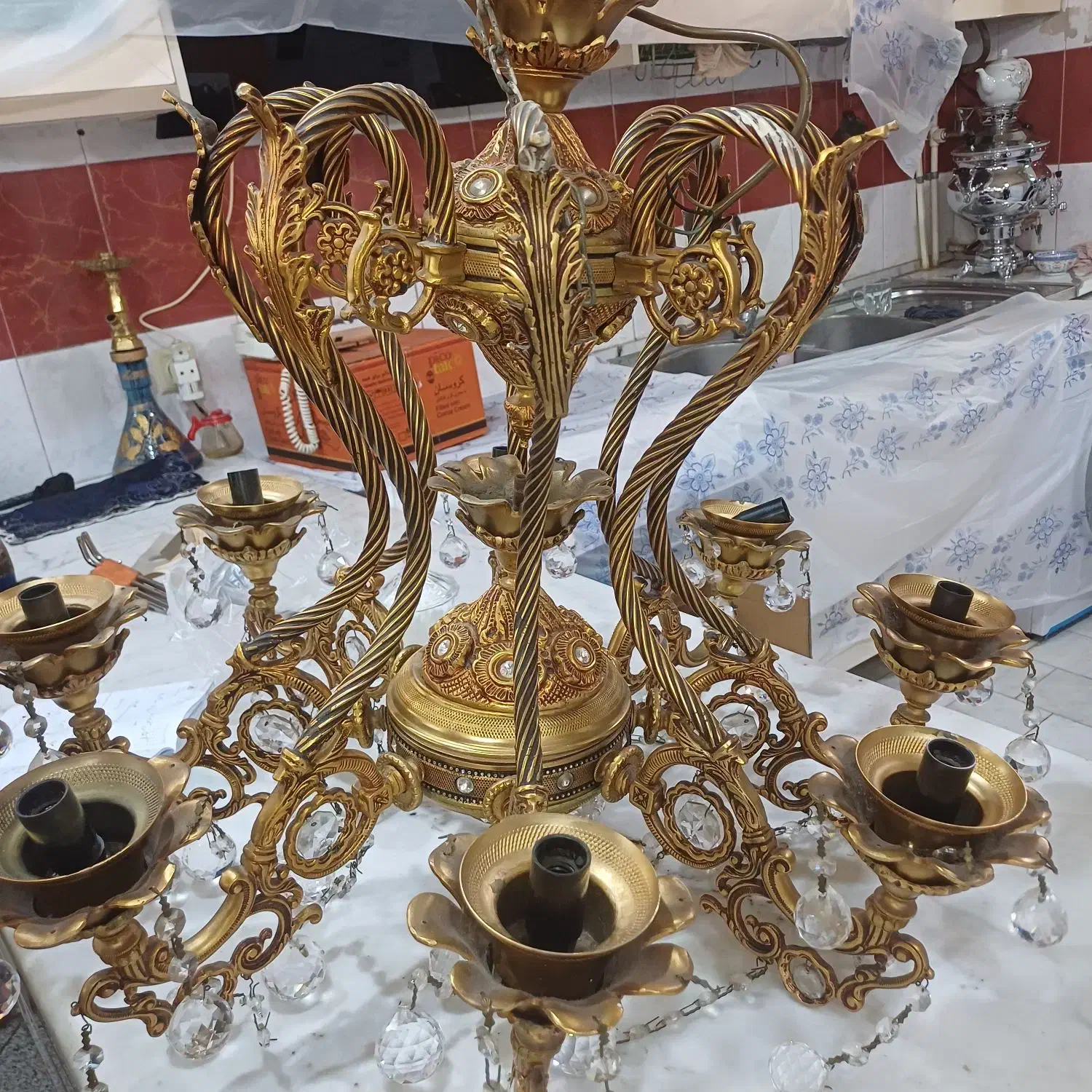 لوستر ۸شاخه|لوستر و چراغ آویز|تهران, یاخجی آباد|دیوار