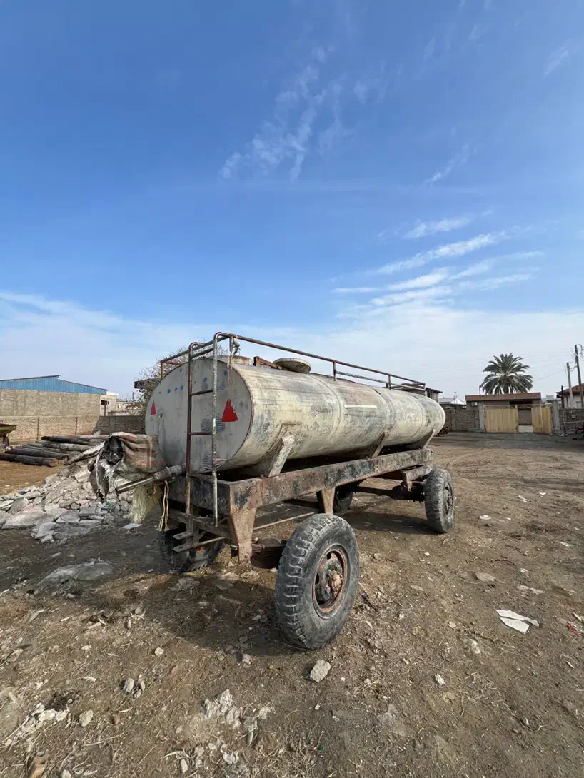 تانکر آب به همراه موتور|مصالح و تجهیزات ساختمان|گمیشان, |دیوار