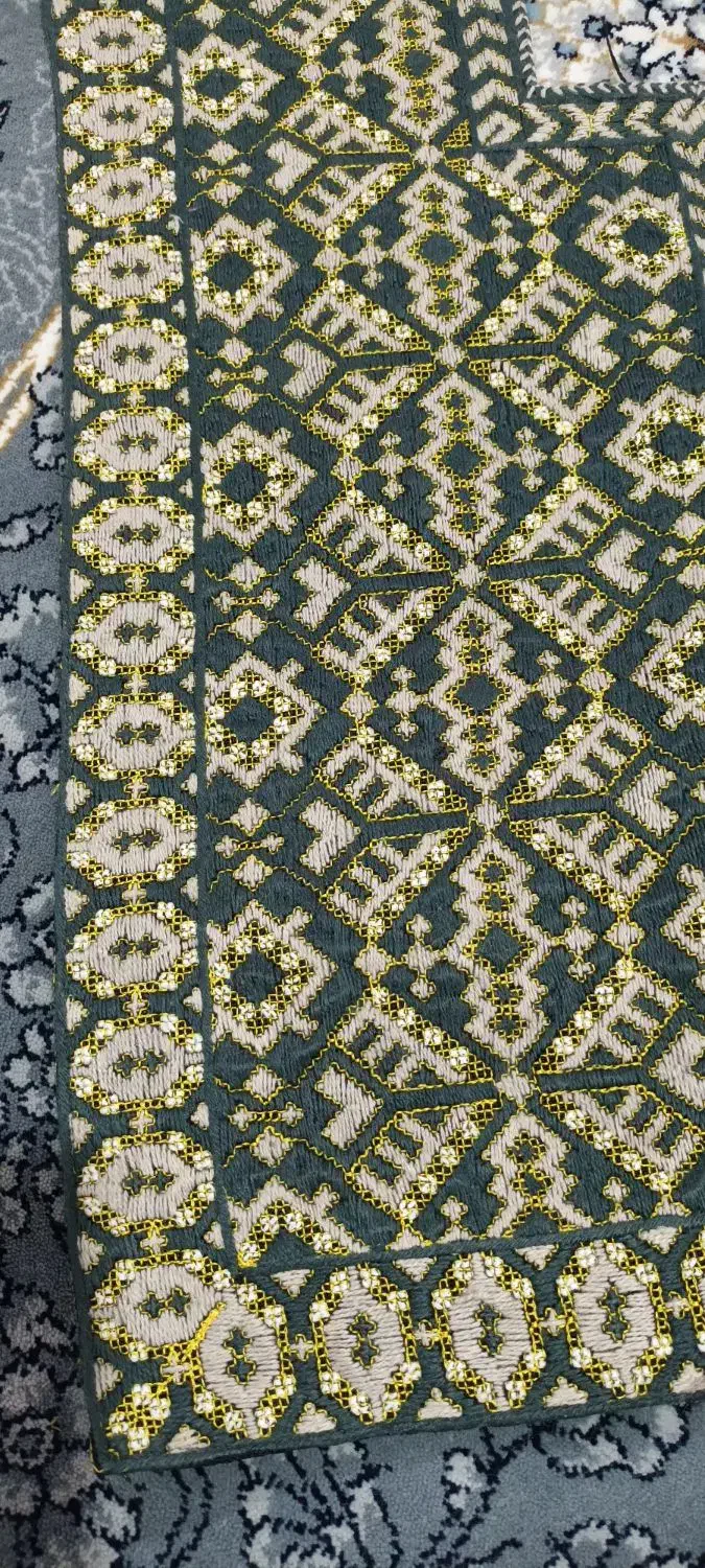 زی استین بلوچی|لباس|یزد, |دیوار