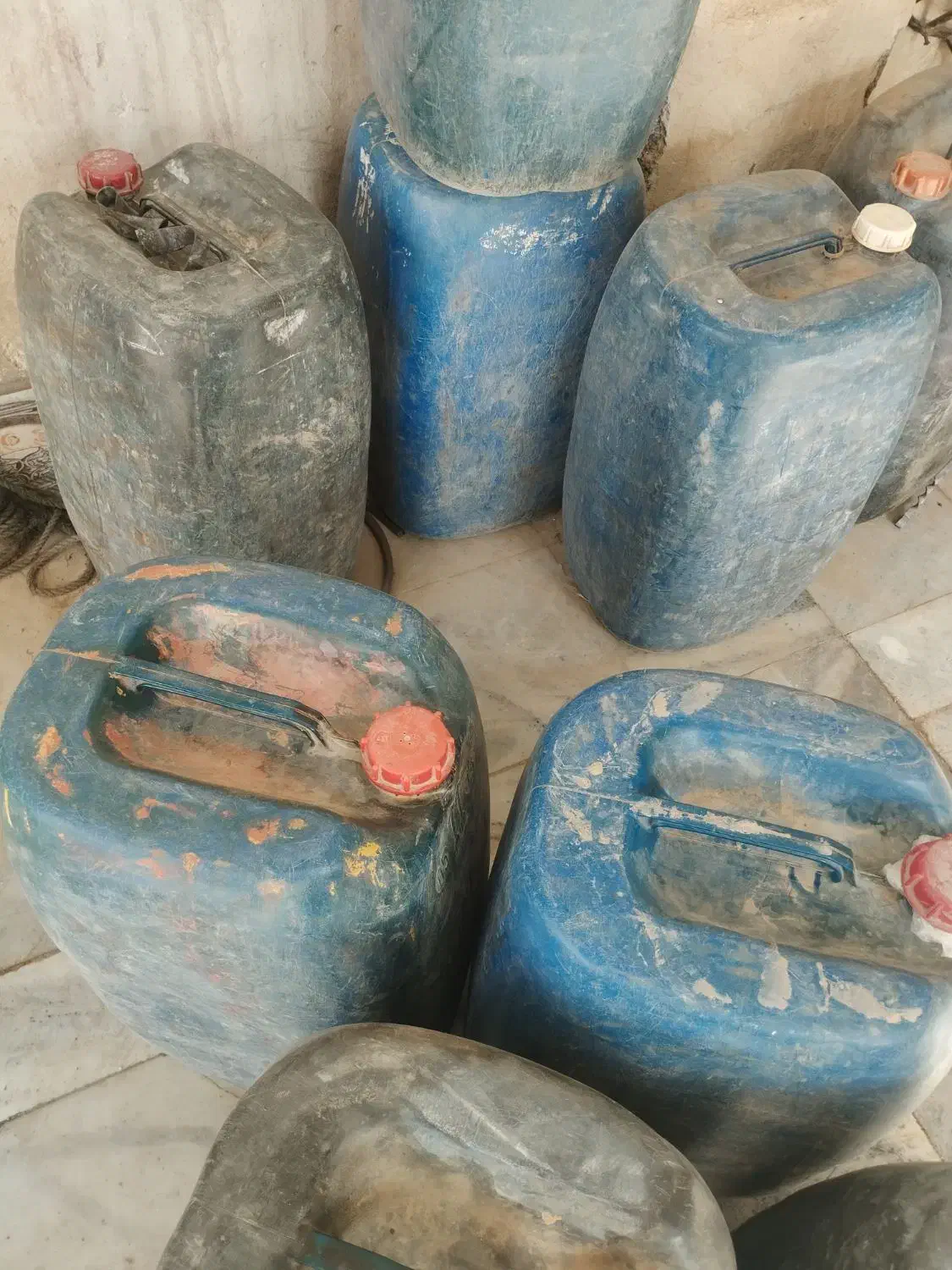 گالن اصلی خارجی فروشی|قطعات یدکی و لوازم جانبی|سراوان, |دیوار