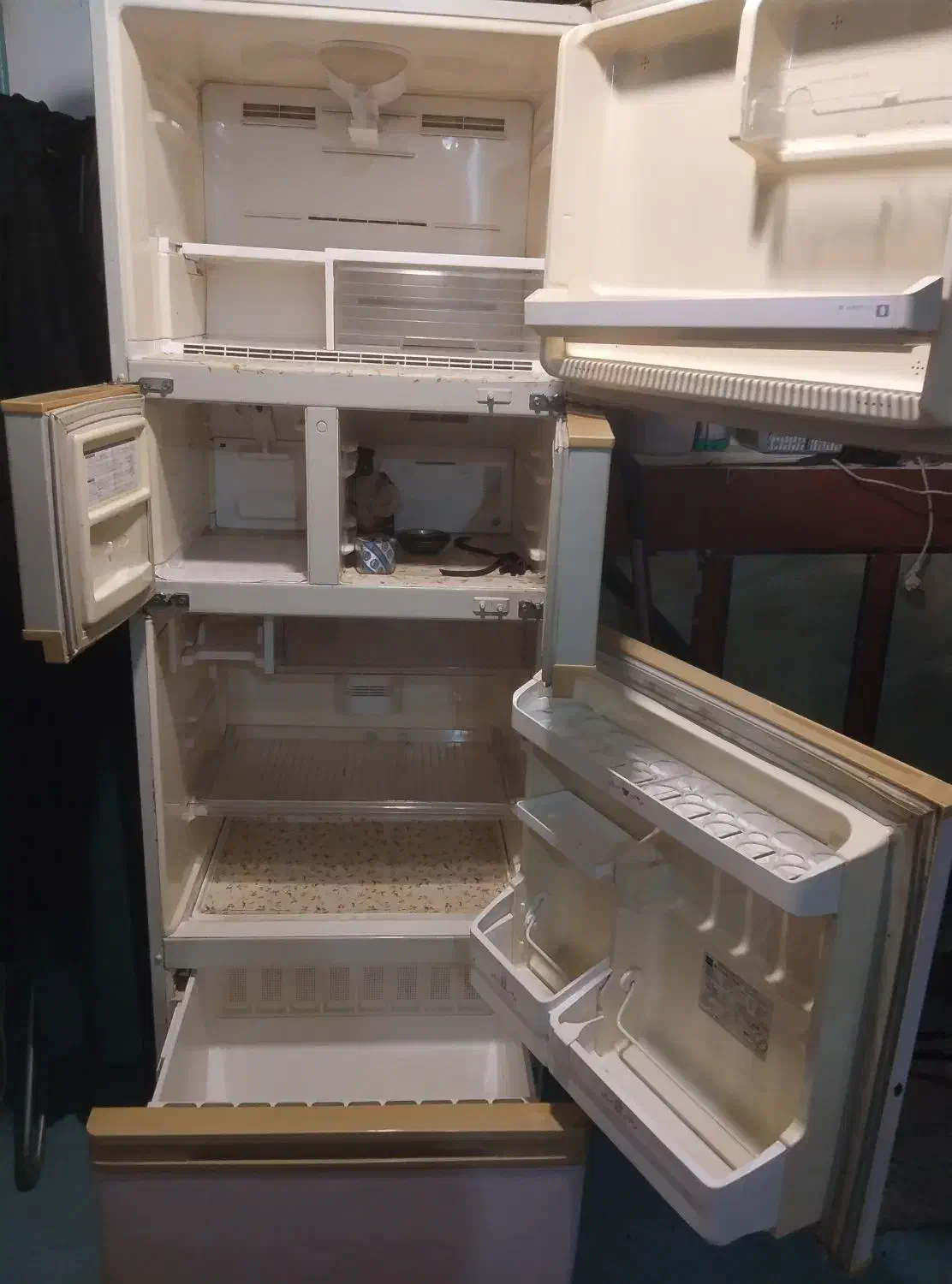 تعویض واشر دوره درب یخچال و تعمیرات یخچال|خدمات پیشه و مهارت|ایذه, |دیوار