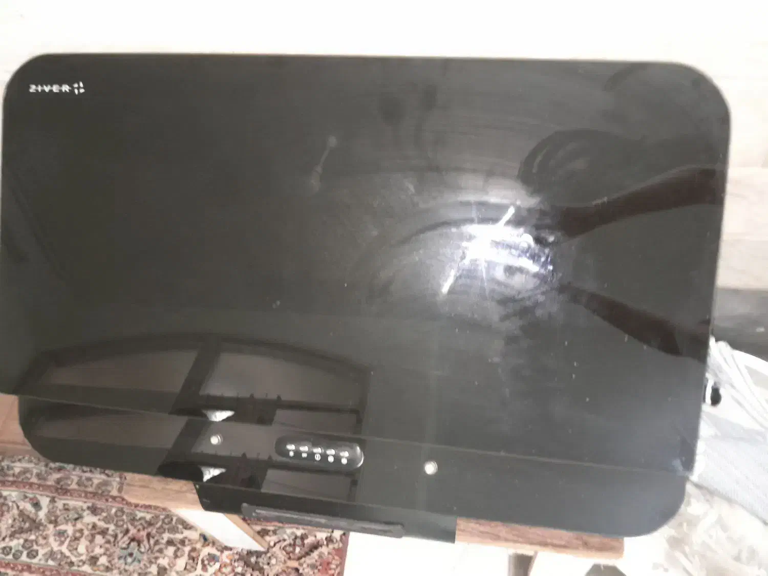 هود سالم و تمیز|هود|قم, چهل درخت‎|دیوار