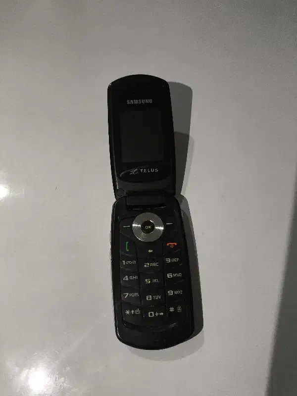 گوشی ساده تاشو مایل به معاوضه|موبایل|سقز, |دیوار