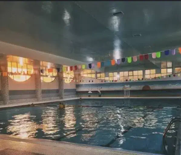 نیروی خدماتی داخل استخر|استخدام سرایداری و نظافت|اندیشه, اندیشه فاز ۳|دیوار