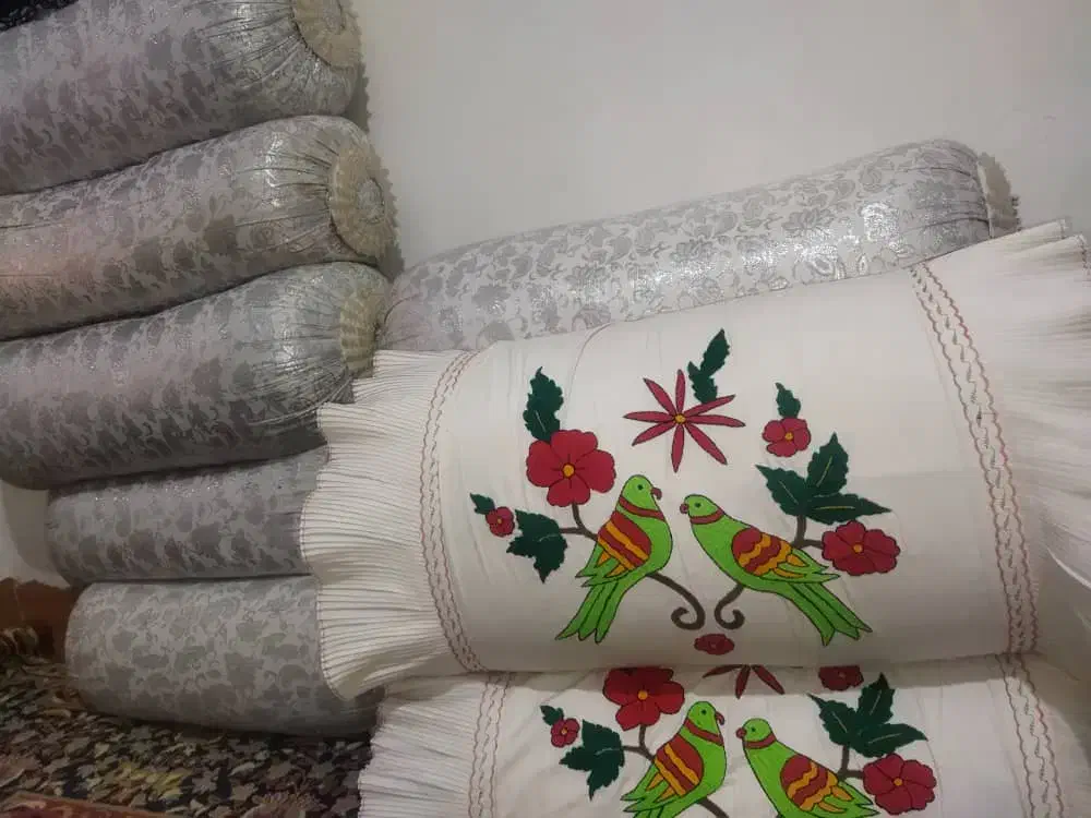 ۱۰عدد بالشت|رختخواب، بالش، پتو|یاسوج, |دیوار