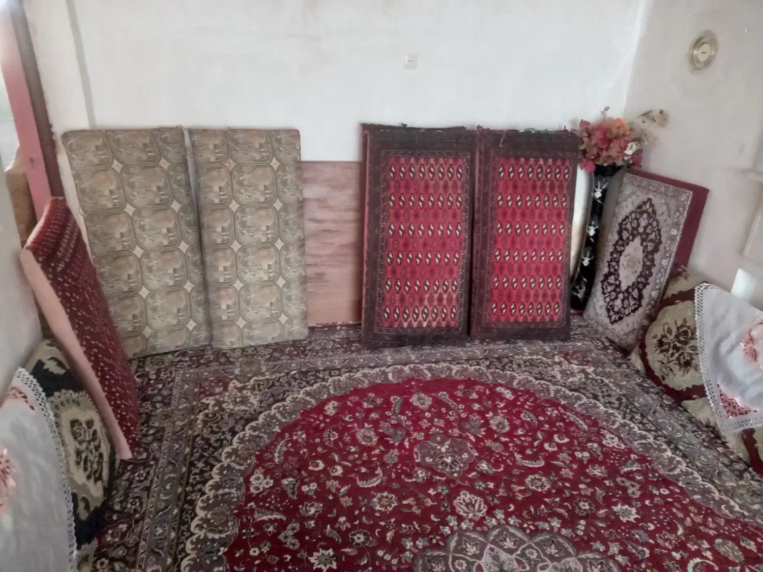 پشتی هابه فروش میرسد|پشتی|گرمسار, |دیوار