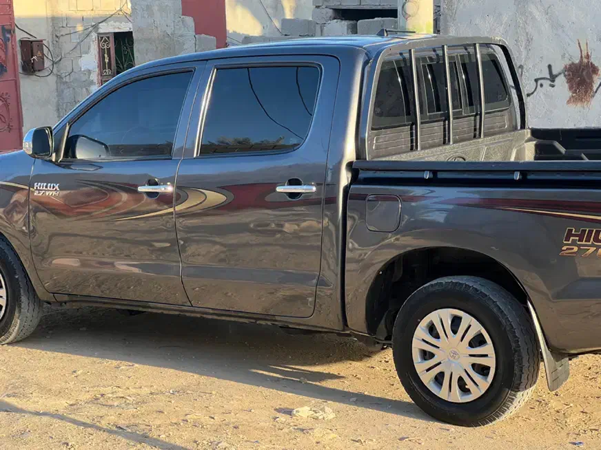 تویوتا دوکابین|خودرو سواری و وانت|قشم, |دیوار