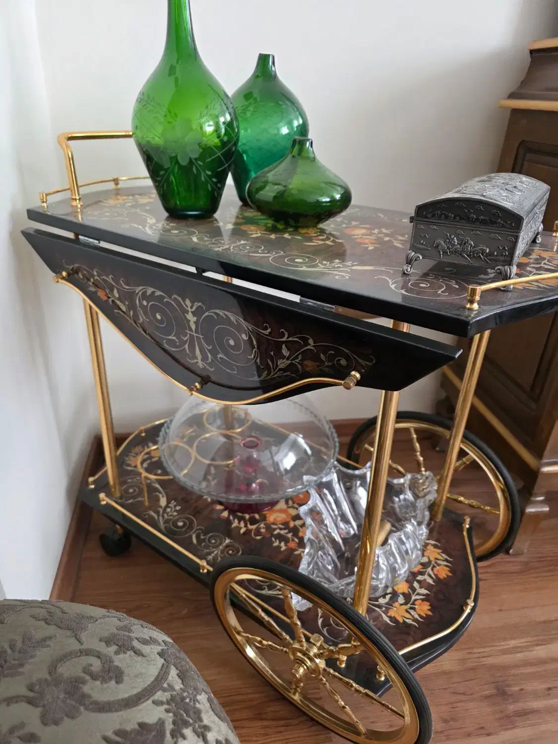 میز بار چوپ نو بدون زدگی و خط و خش|مبلمان خانگی و میز عسلی|مشهد, اقبال|دیوار