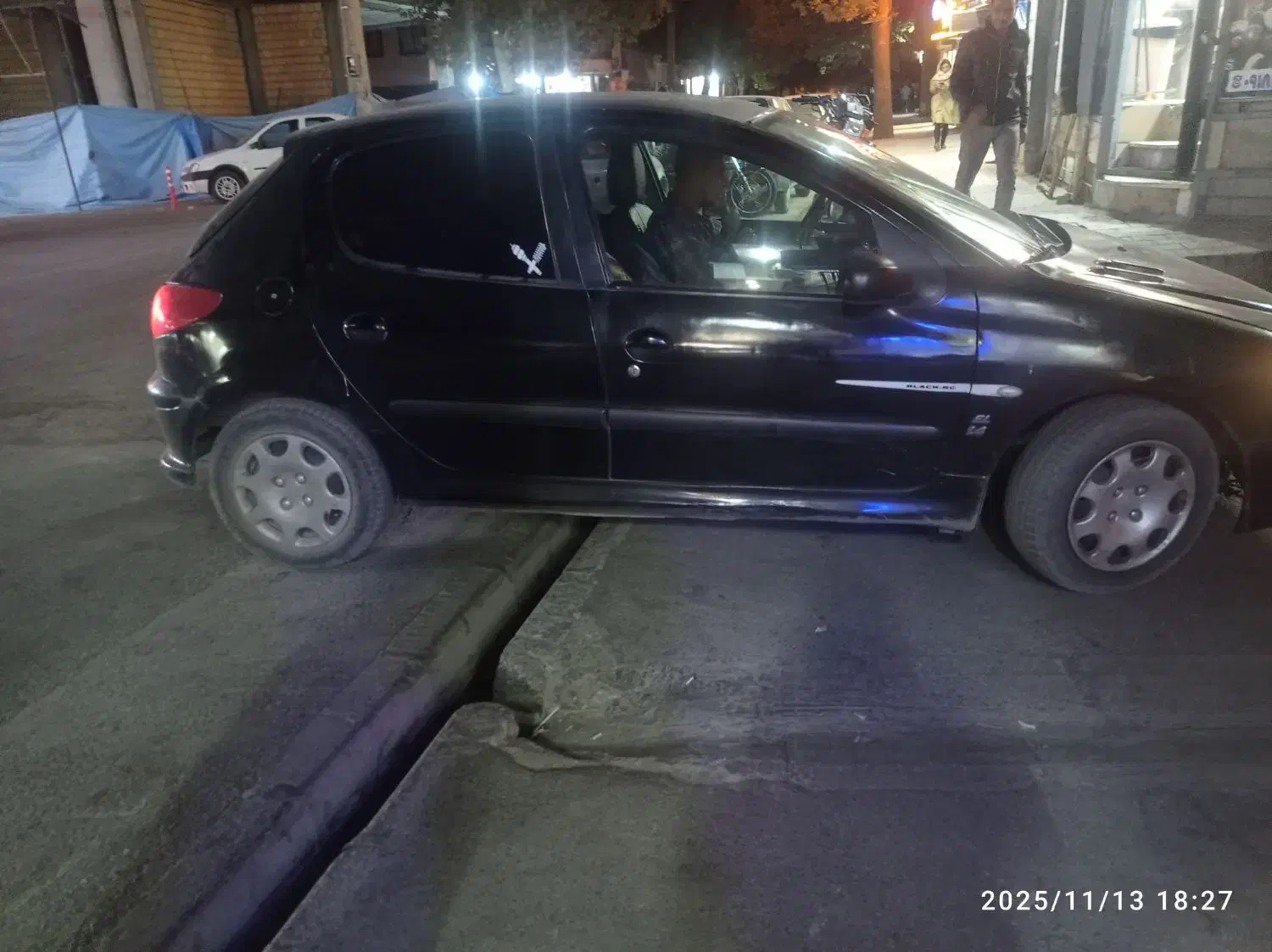 ۲۰۶ مدل ۱۳۸۰|خودرو سواری و وانت|ملایر, |دیوار