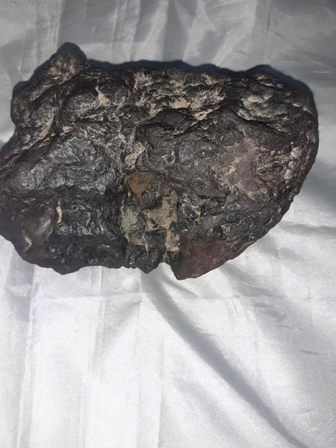 شهاب سنگ|کلکسیون اشیاء عتیقه|دلیجان, |دیوار