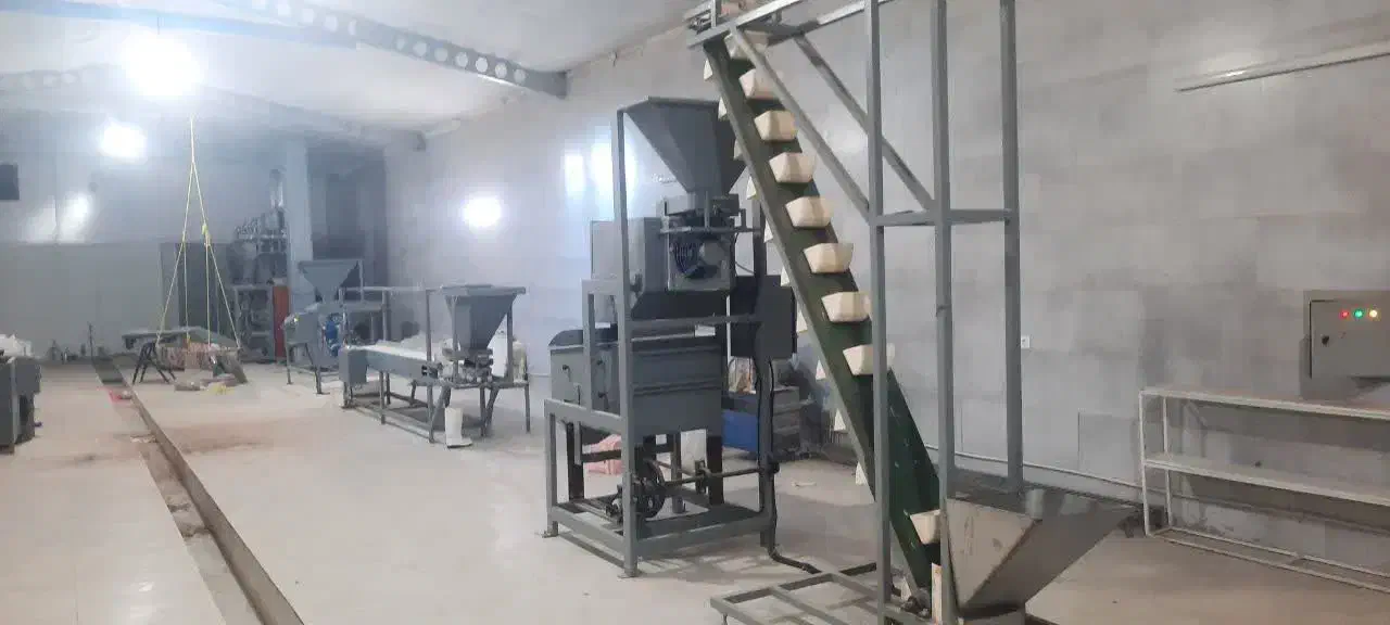 فروش خط کامل تولید و بستهبندی آماده به کار|ماشینآلات صنعتی|جوین, |دیوار