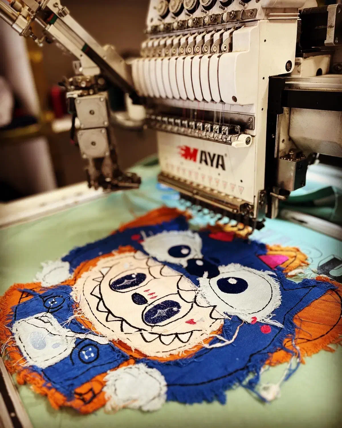 استخدام نیروی مبتدی تا حرفه ای جهت گلدوزی|استخدام صنعتی، فنی، مهندسی|تهران, بریانک|دیوار