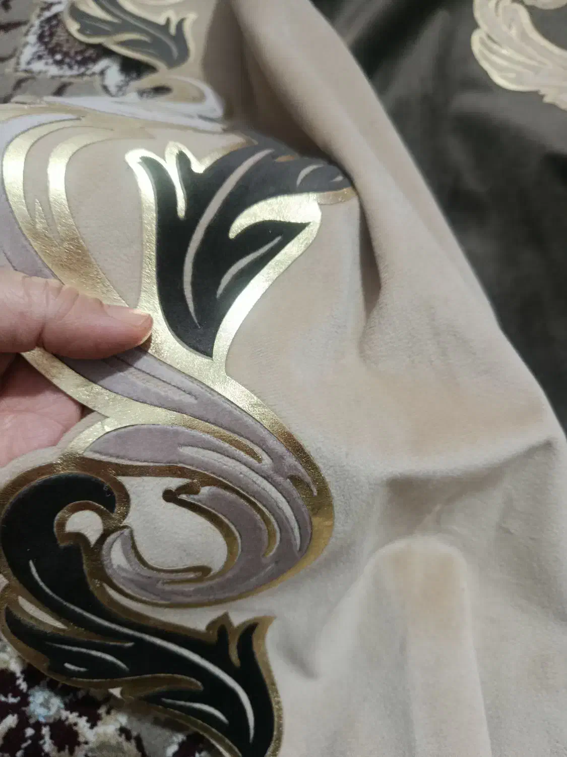 یالان پرده زیبا و سالم|پرده، رانر، رومیزی|بروجرد, |دیوار