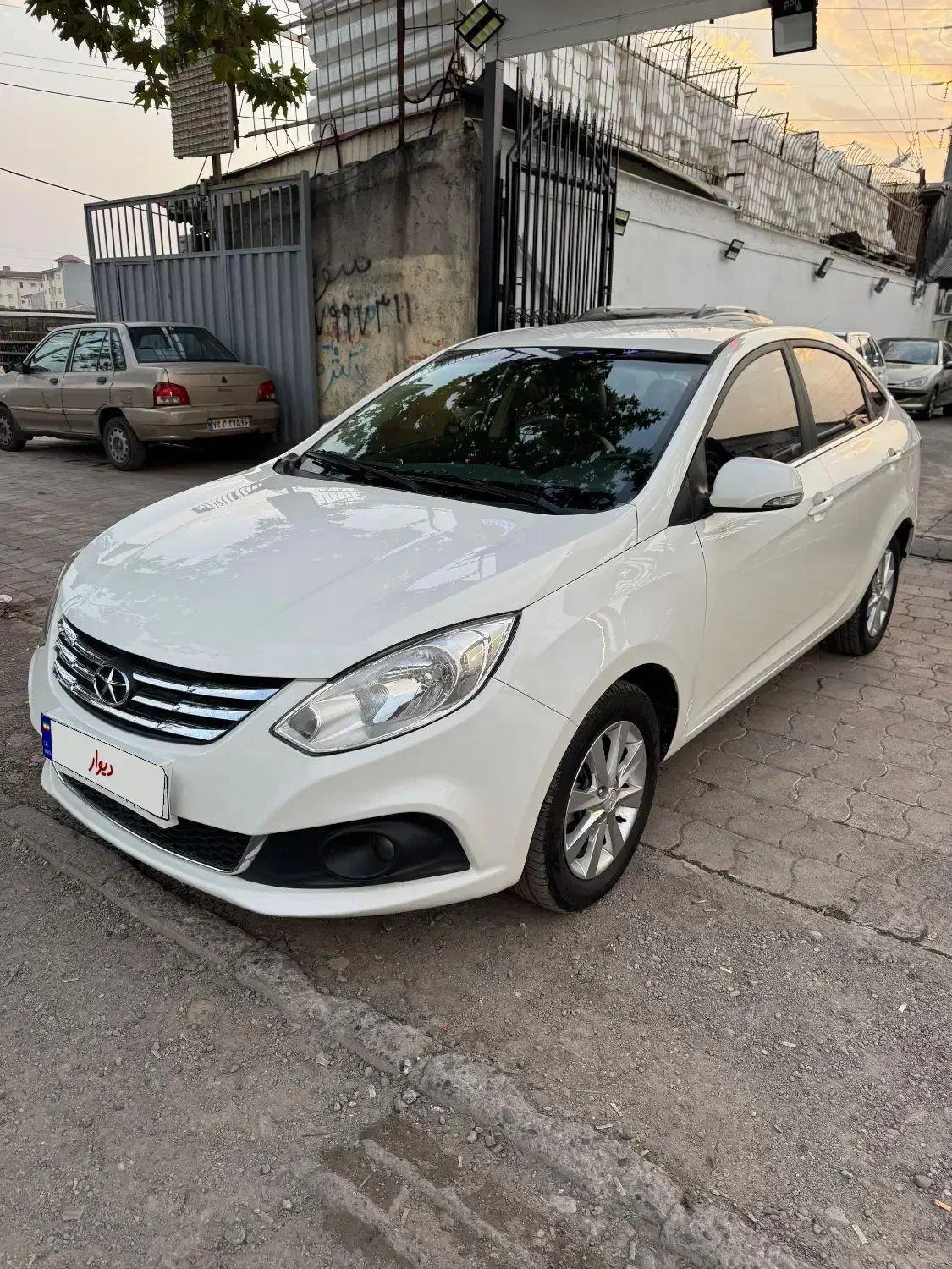 جک j4 مدل ۹۹|خودرو سواری و وانت|رشت, دیانتی|دیوار