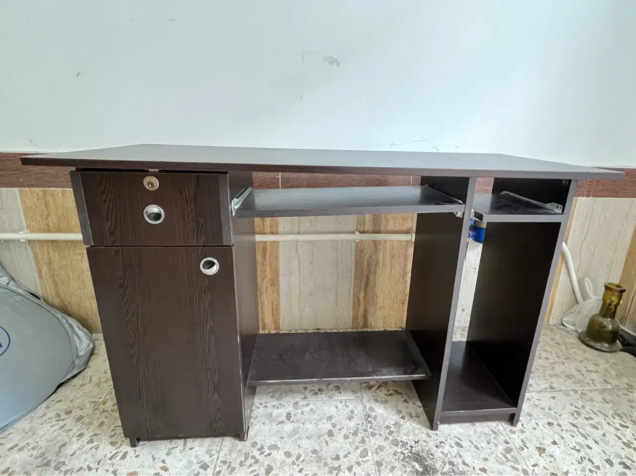 میز کامپیوتر|میز تحریر و کامپیوتر|رشت, کوی حسینی|دیوار