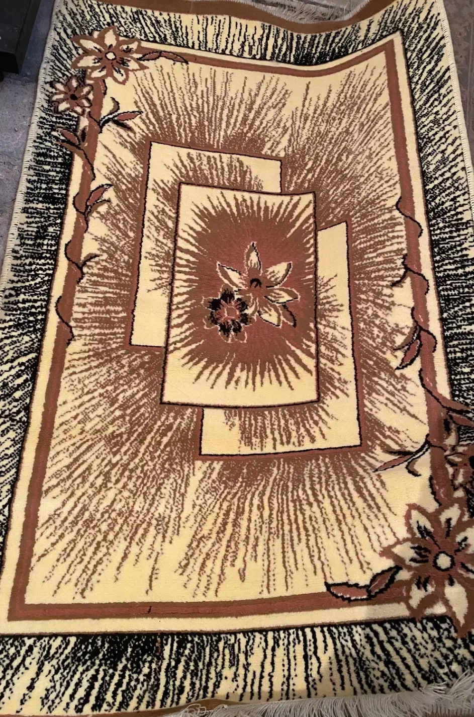 فرش یک ذرع ونیم|فرش|مهدی شهر, |دیوار