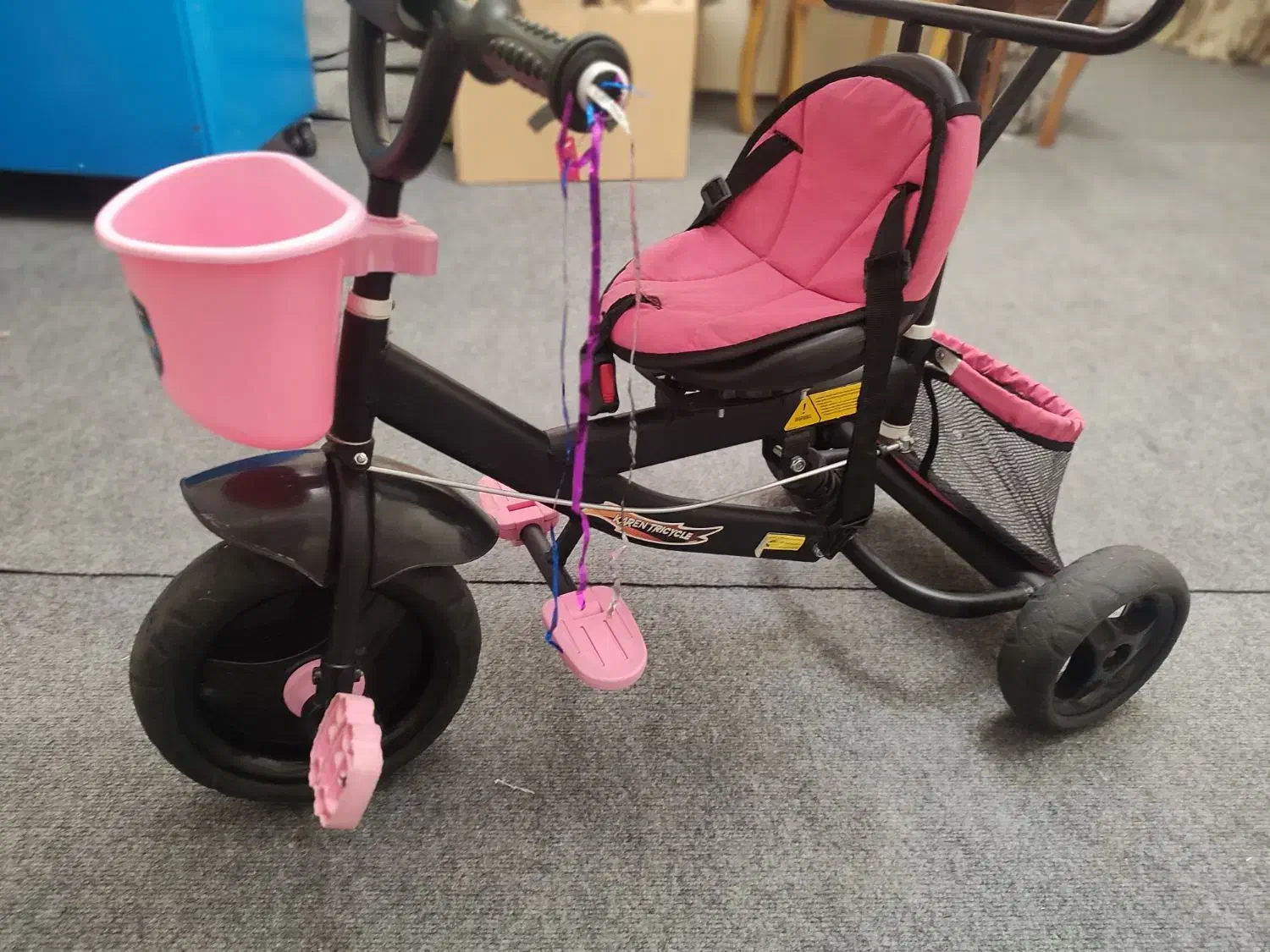 سه چرخه کودک جنس آهنی بادوام|دوچرخه، اسکیت، اسکوتر|تبریز, |دیوار