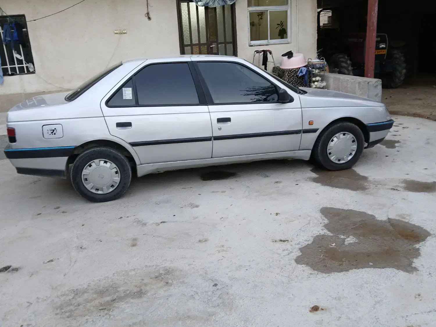 ۴۰۵  ۸۷عروسک|خودرو سواری و وانت|بروجرد, |دیوار