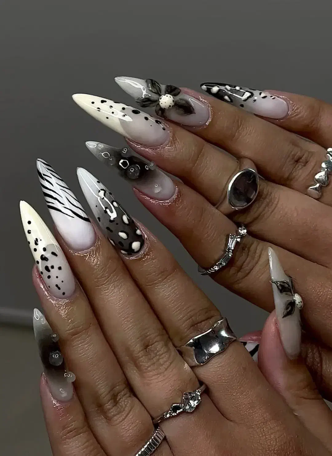 ترمیم ناخن ۱۱۰کاشت۱۵۰پدیکور۲۰۰لمینت۱۲۰طراحی از۱۰|خدمات آرایشگری و زیبایی|کرج, گوهردشت|دیوار