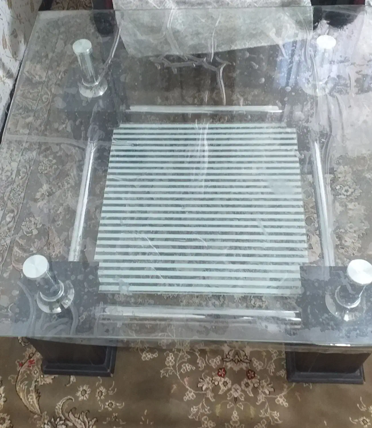 یک عدد جلو مبلی در حد نو به فروش می رسد|مبلمان خانگی و میز عسلی|محمدشهر, محمدشهر|دیوار