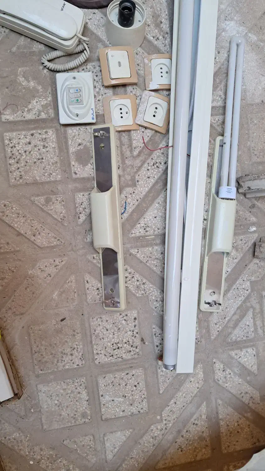 لوازم برق|سایر لوازم برقی|نیشابور, مازول|دیوار