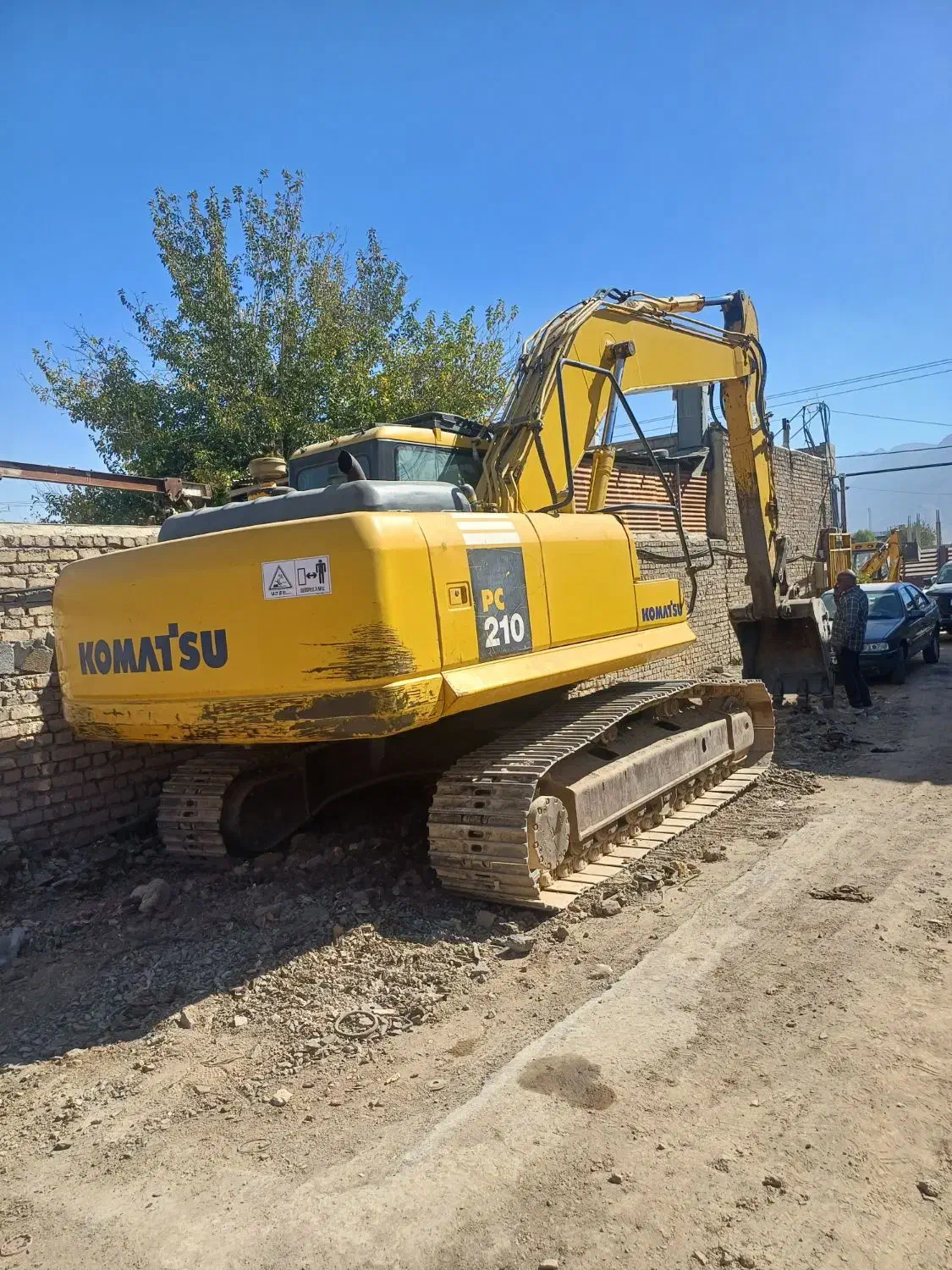 اجاره بیل زنجیری پیکور وپاکت|خدمات حمل و نقل|سمیرم, |دیوار