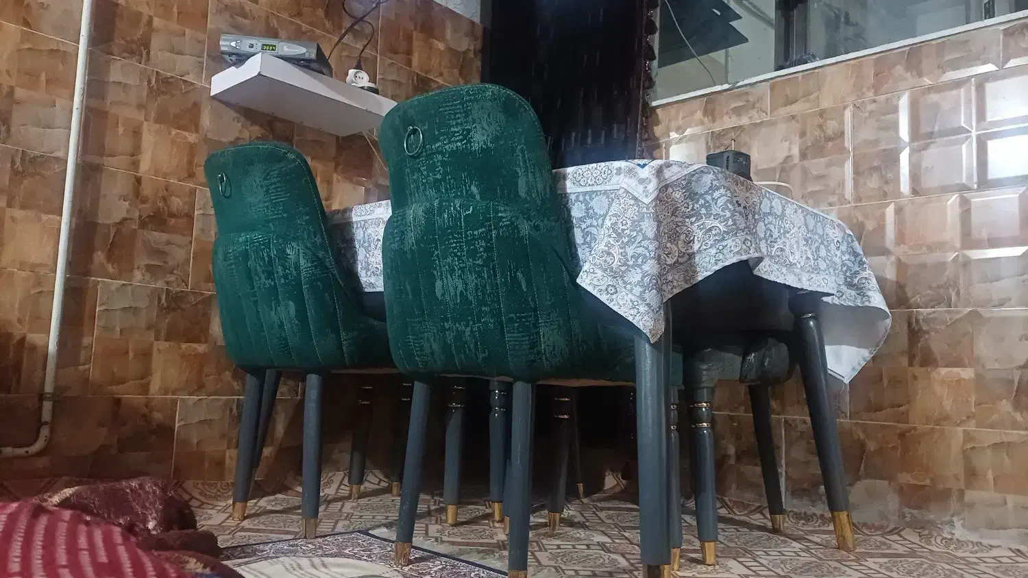 میزغذاخوری|میز و صندلی غذاخوری|اردبیل, |دیوار